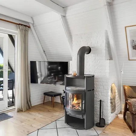 Holiday home Murtuz - 50m From The Sea By Interhome